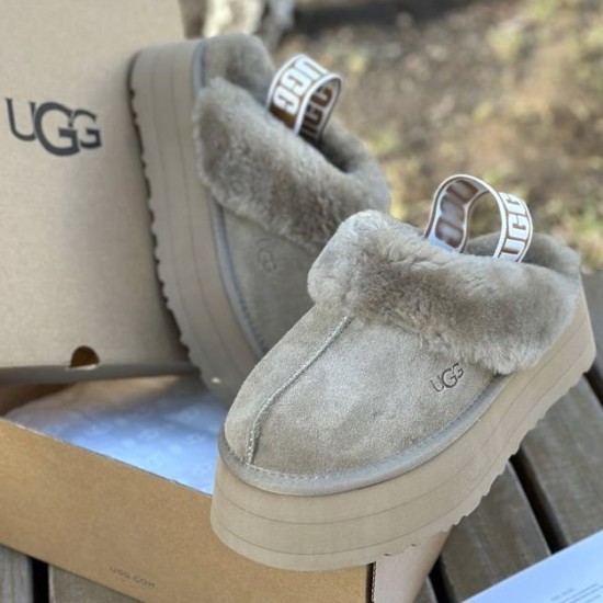 Зимние тапочки UGG Funkette Suede