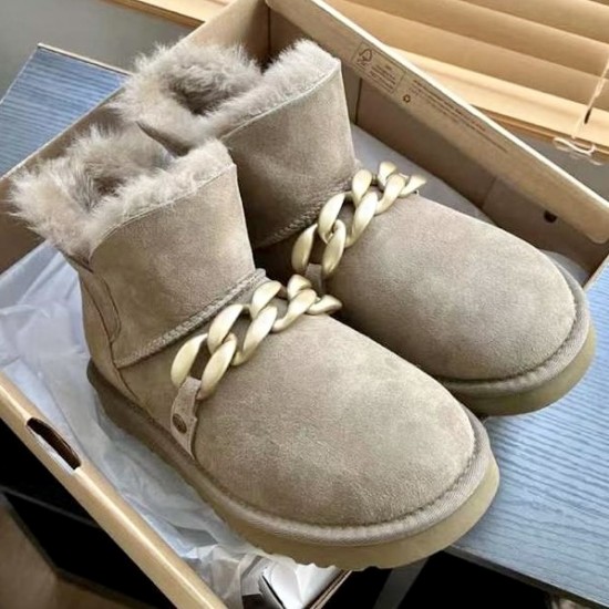 Зимние угги UGG с цепочкой