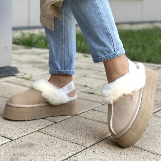 Зимние тапочки UGG Funkette Suede