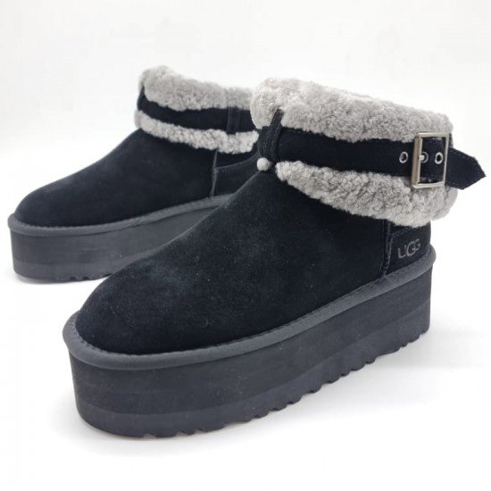 Зимние угги UGG с меховой отделкой