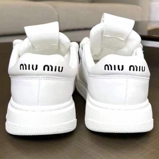 Кроссовки Miu Miu с логотипом