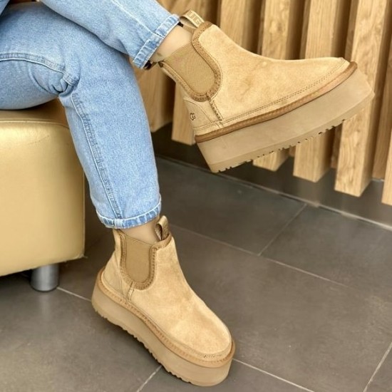 Зимние угги UGG Neumel на платформе