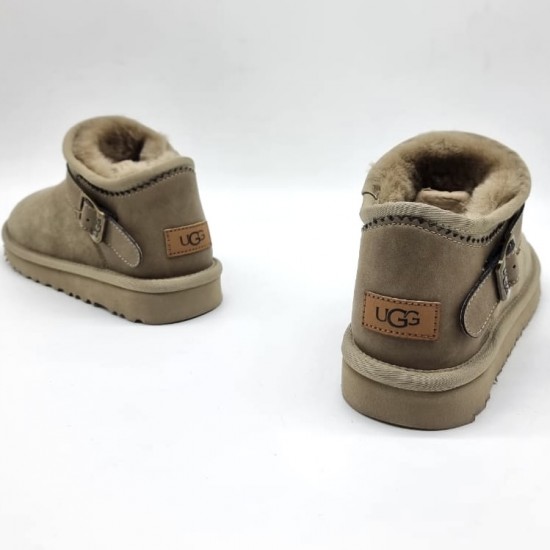 Зимние угги UGG Classic Ultra Mini