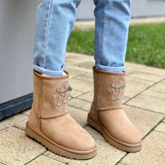 Зимние угги UGG Classic Short