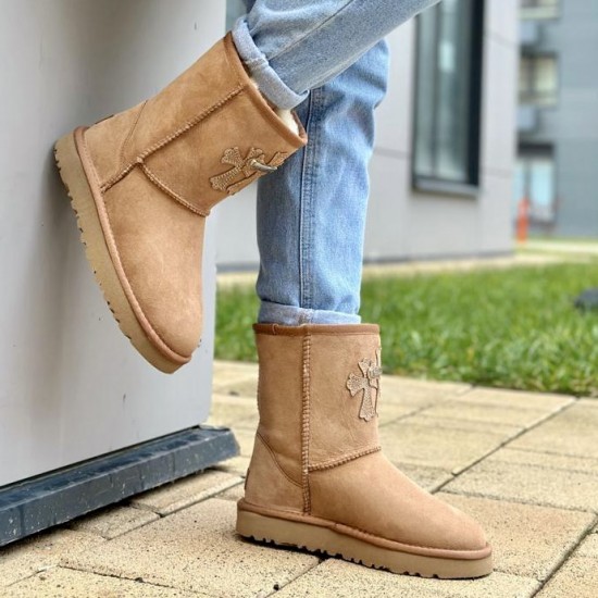 Зимние угги UGG Classic Short