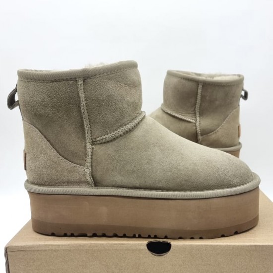 Зимние ботинки UGG на платформе