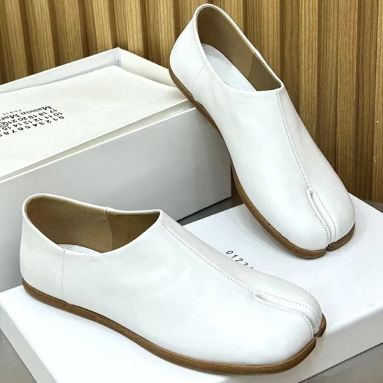 Кожаные слипоны Maison Margiela Tabi