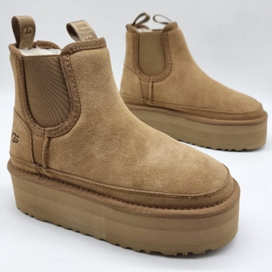 Зимние угги UGG Neumel на платформе