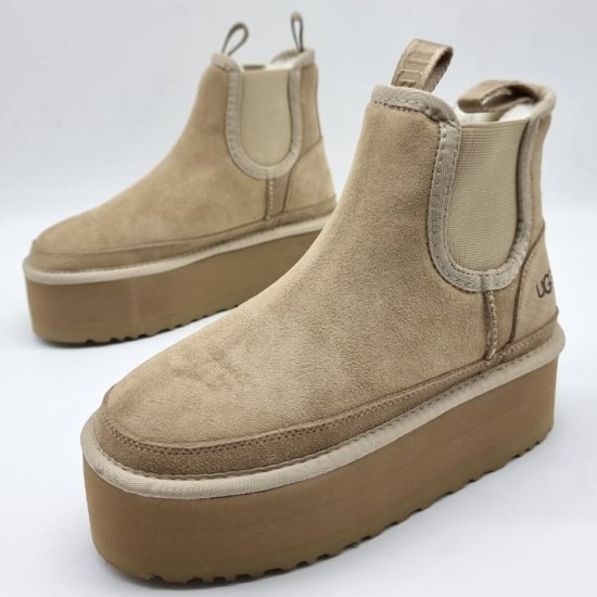 Зимние угги UGG Neumel на платформе