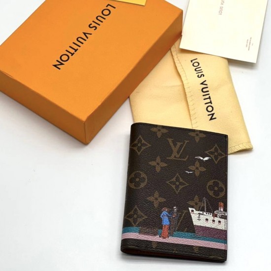 Обложка для паспорта Louis Vuitton из канвы Monogram