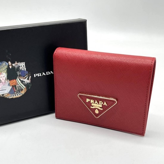 Кожаное портмоне Prada с логотипом