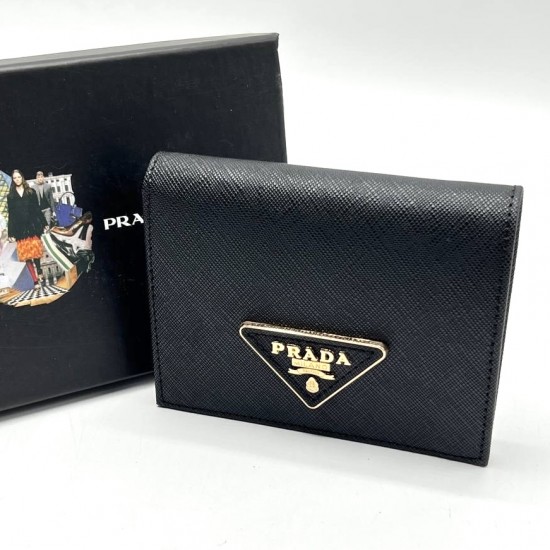 Портмоне Prada чёрное с треугольным логотипом