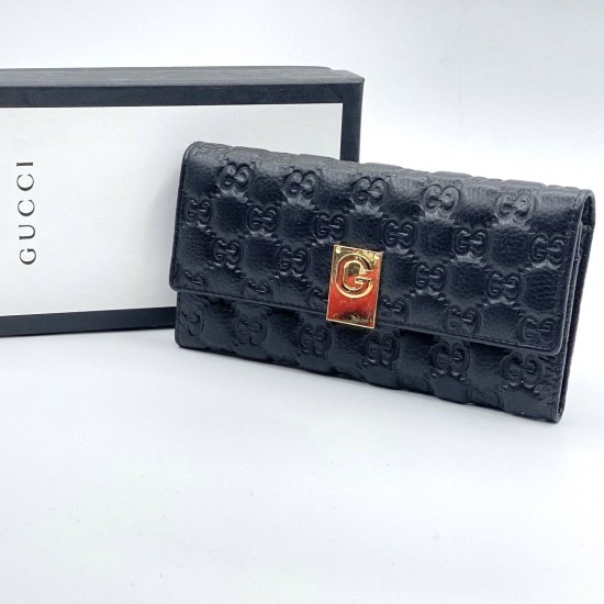 Кошелек Gucci чёрный стеганый с орнаментом GG