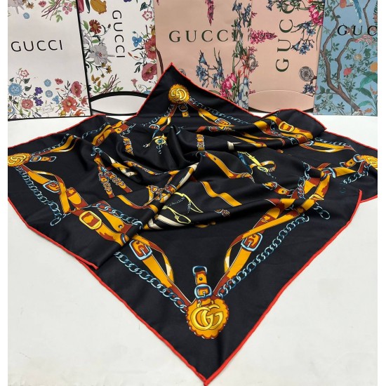 Платок Gucci