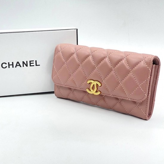 Кошелек Chanel розовый из гладкой кожи со стеганым узором