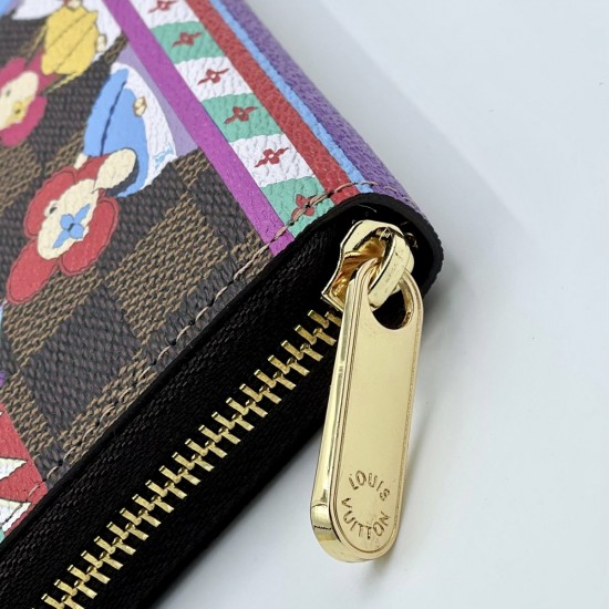 Кошелек Louis Vuitton Zippy из капсульной коллекции Рождество 2021