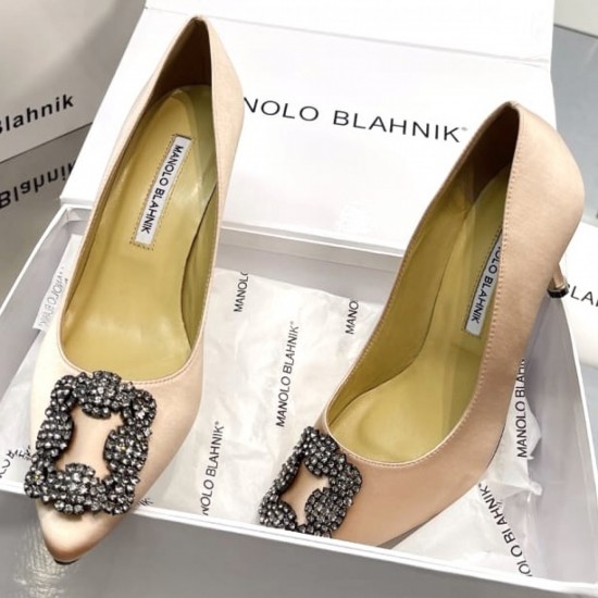 Атласные туфли-лодочки Manolo Blahnik Hangisi 70 с пряжкой