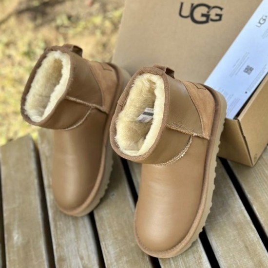 Зимние угги UGG Classic Mini Metallic