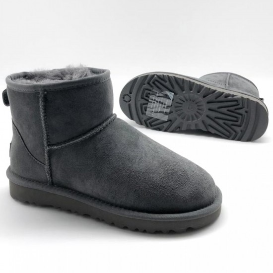 Зимние угги UGG Classic Mini