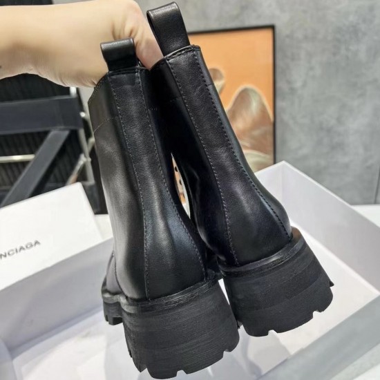 Кожаные ботинки Balenciaga со шнуровкой