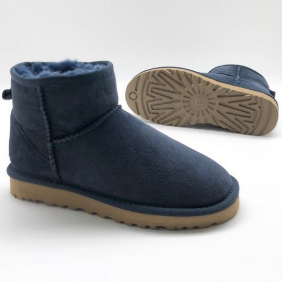 Зимние угги UGG Classic Mini