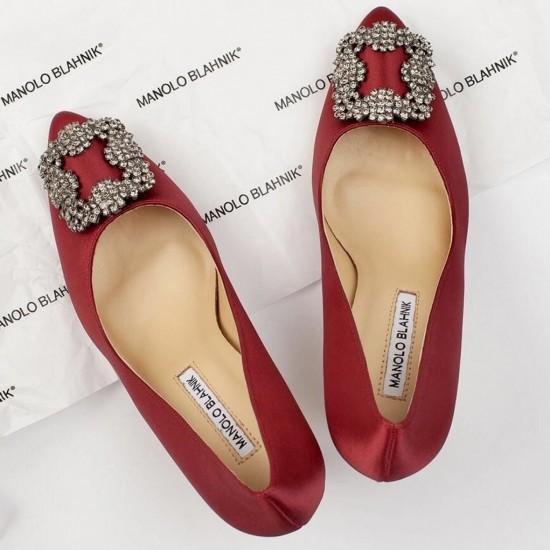 Атласные туфли-лодочки Manolo Blahnik Hangisi 90 с пряжкой