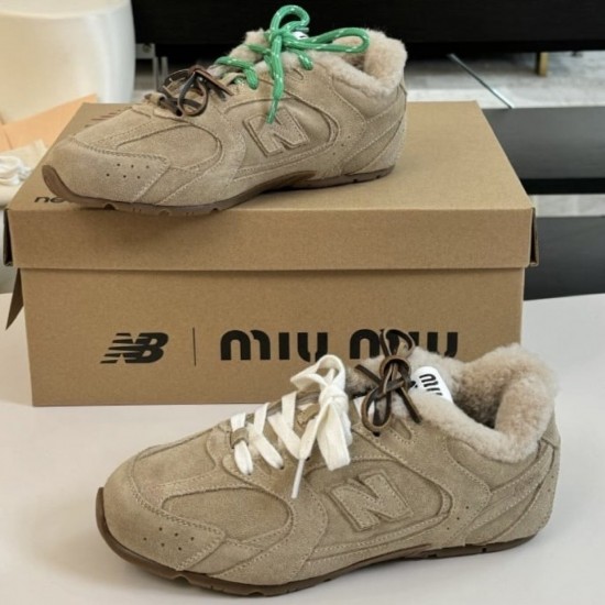 Кроссовки Зимние кроссовки Miu Miu x New Balance 530