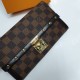 Кошелек Louis Vuitton с замочком