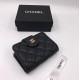 Кошелек Chanel mini из зернистой кожи с золотистой фурнитурой