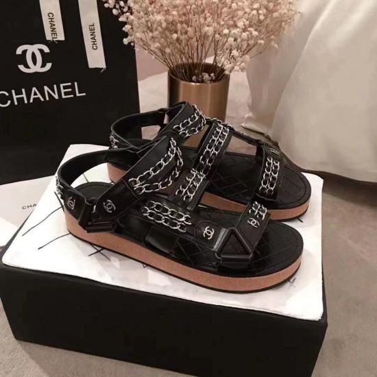 Сандали Chanel чёрные с цепочками