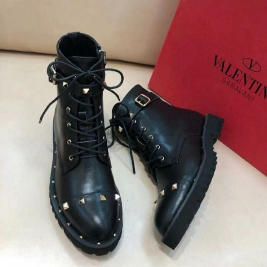 Ботинки Valentino с шипами