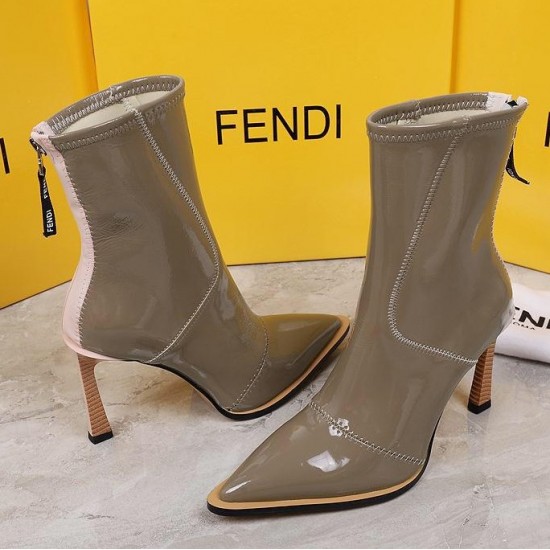 Кожаные ботильоны FENDI