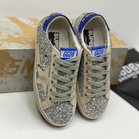 Сникеры Golden Goose Super-Stars серебристые с синими вставками