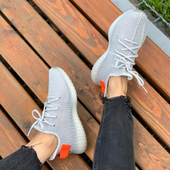 Кроссовки Adidas Yeezy Boost 350 V2 Marsh