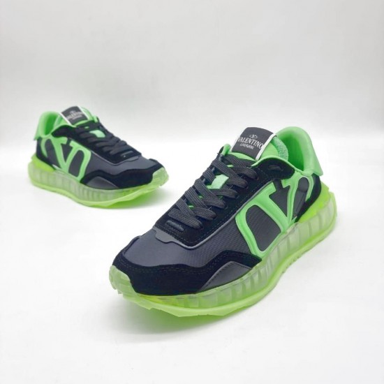 Кроссовки Valentino Runner VLogo чёрные с зеленым