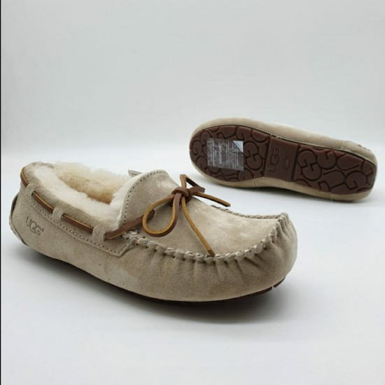 Замшевые зимние мокасины UGG