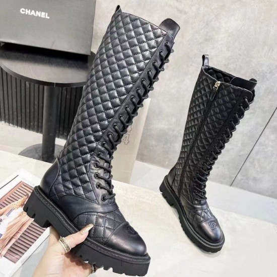 Сапоги Chanel на шнуровке стеганые чёрные