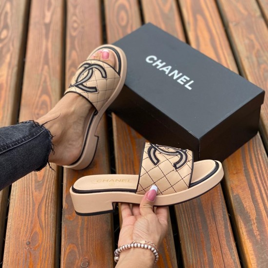 Шлепанцы Chanel Mules