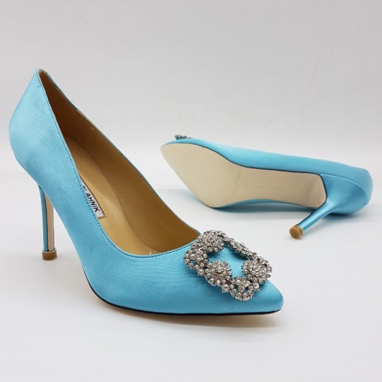 Атласные туфли Manolo Blahnik Hangisi 105