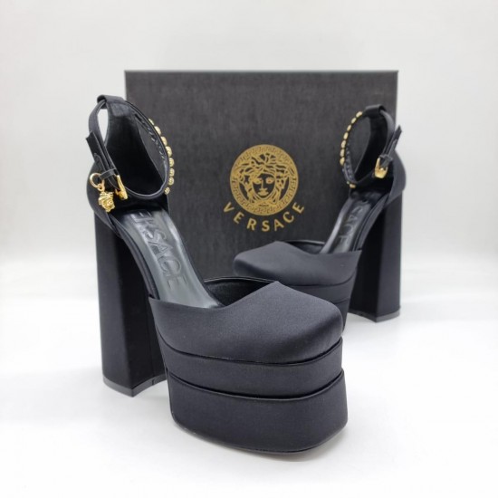 Туфли Versace на платформе Medusa Aevitas чёрные