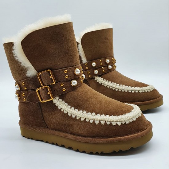 Угги с пряжками и бусинами UGG