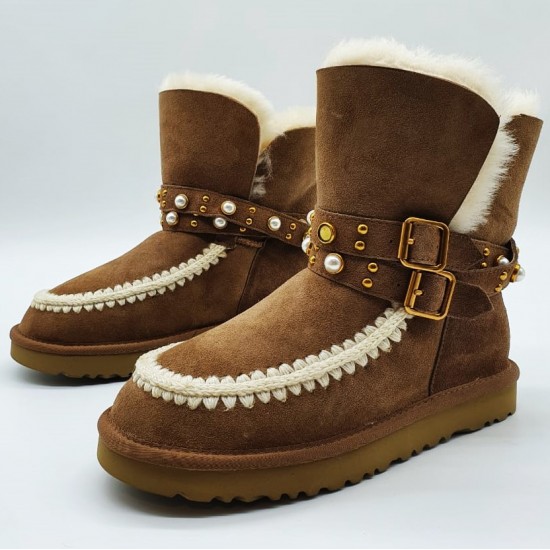 Угги с пряжками и бусинами UGG