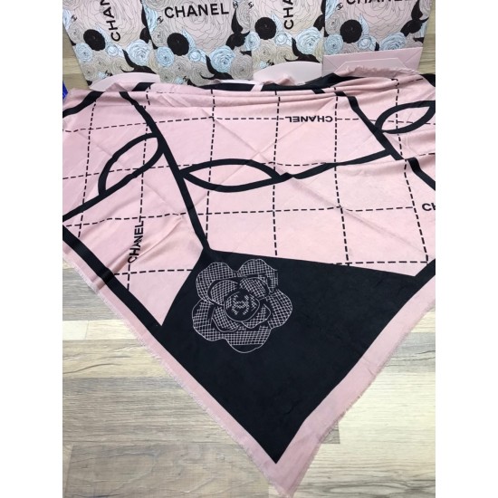 Платок Chanel с принтом цветка