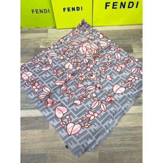 Платок Fendi с цветочным принтом FF