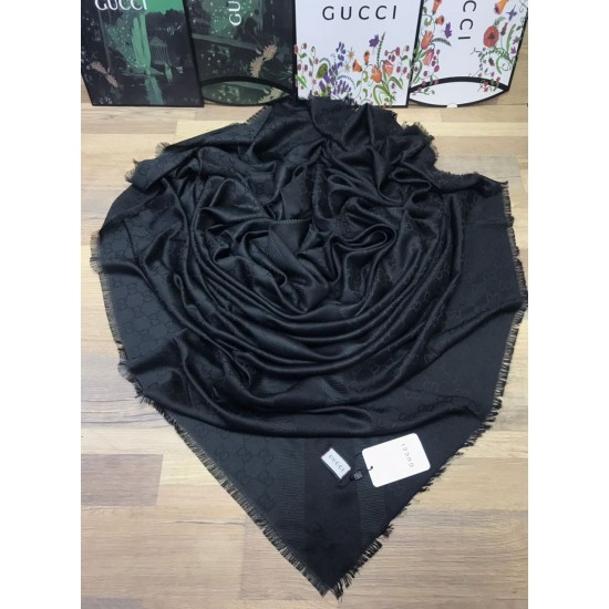 Палантин Gucci с логотипом GG однотонный черный