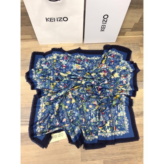 Платок Kenzo с цветочным рисунком