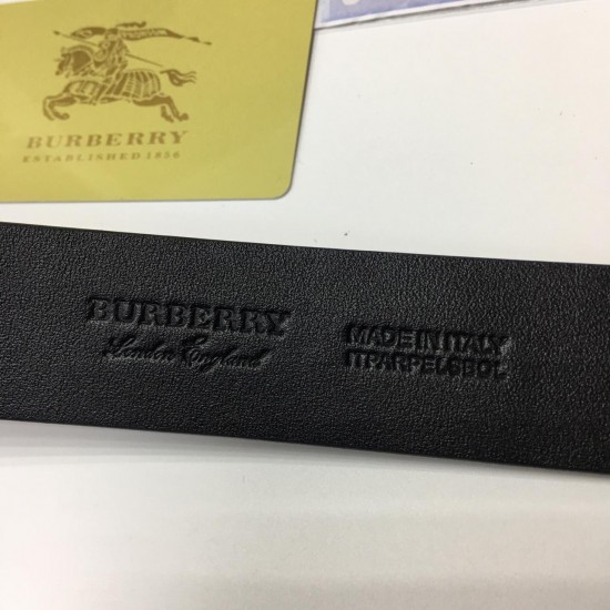 Ремень Burberry чёрный с серебряной пряжкой бренда