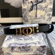 Ремень Dior чёрный с золотистой квадратной пряжкой