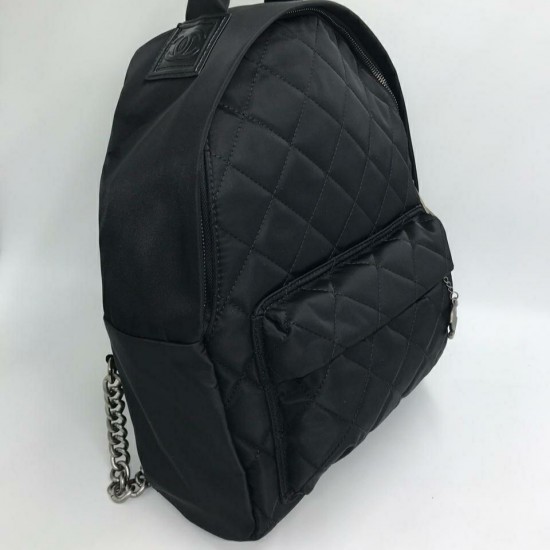 Рюкзак CHANEL Drawstring Bag