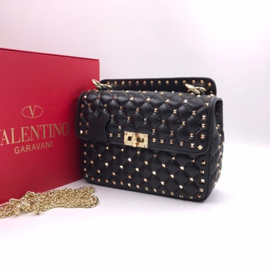 Сумка Valentino Roman Stud The Shoulder Bag чёрная